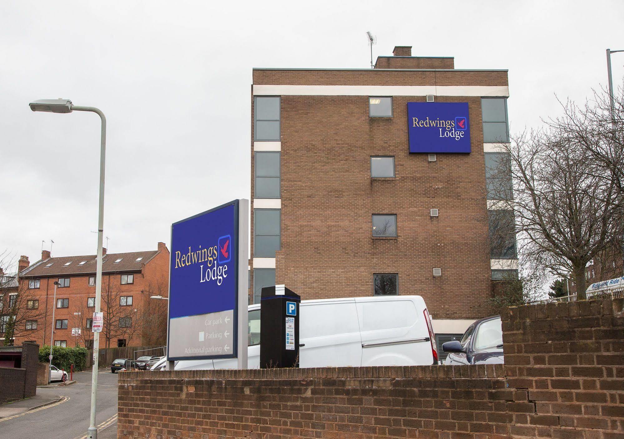 Redwings Lodge Wolverhampton Central Exterior foto